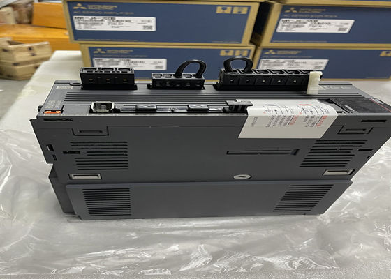 MR-J4-200B 2kW Industrial Servo Drives Mitsubishi Electric 3PH 170V