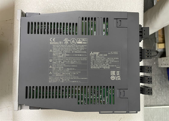MR-J4W3-444B AC Servo Amplifier Mitsubishi 400W 3PH 170V 50/60HZ