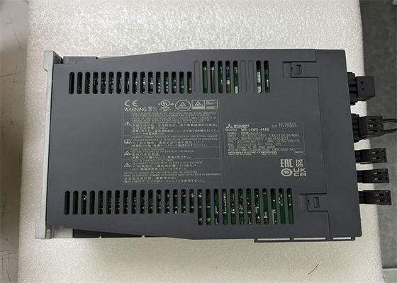Mitsubishi MR-J4W3-444B AC Servo Amplifier Electric 0.4kw
