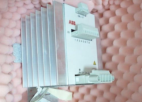 3BSE038226R1 SS823 Power Supplies Module 800xA System 24V 20A