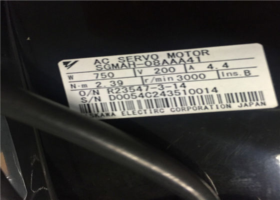 Yaskawa AC Industrial SGMAH-08AAA41 750W 200V 3000RPM BRAND NEW
