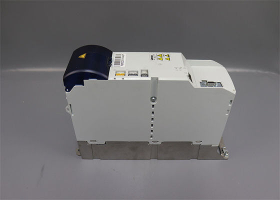 Lenze E70ACMSE0644SA1ETR SERVO-INVERTER I700 UP TO 2000 HZ POSSIBLE