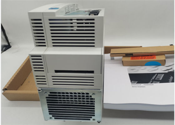 Lenze EVS9326-EIV004 SERVO CONTROLLER 9300 SERIES 400/480 VAC 11 KW (14.75 HP)