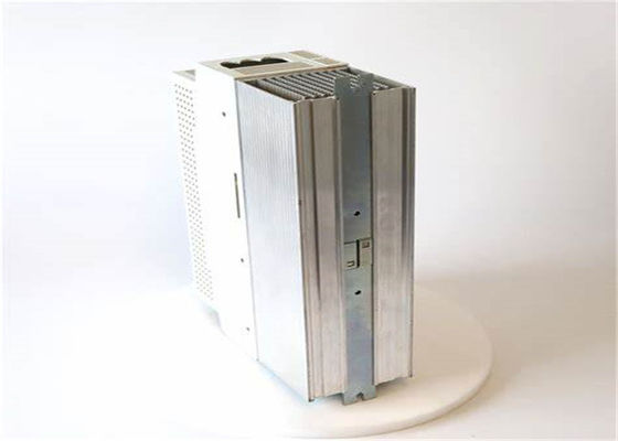 Lenze EVS9328-ESV004 SERVO CONTROLLER 9300 SERIES 400/480 VAC 22-30 KW (29.5-40.2 HP)