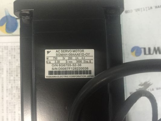 SGMAH-08AAA61D-OY Servo Motor AC 0.75 KW 230 VAC 13-BIT INCREMENTAL STANDARD STRAIGHT
