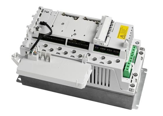 ABB  ACS800-01-0006-3+P901 4kW 10,9A the Number of Phases is 3 Frame Size R2