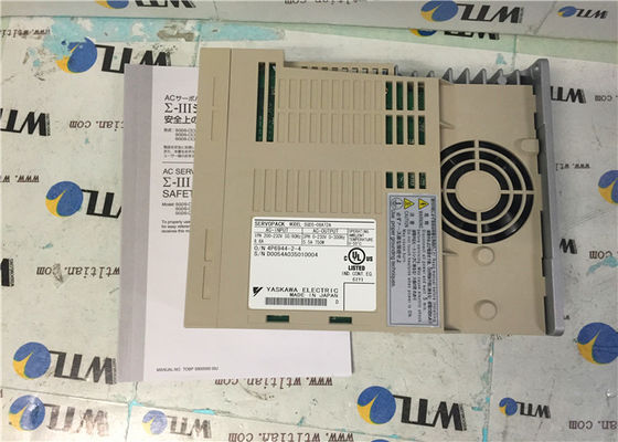 50/60HZ SERVOPACK Industrial Servo Drives YASKAWA SGDS-08A72A 750W