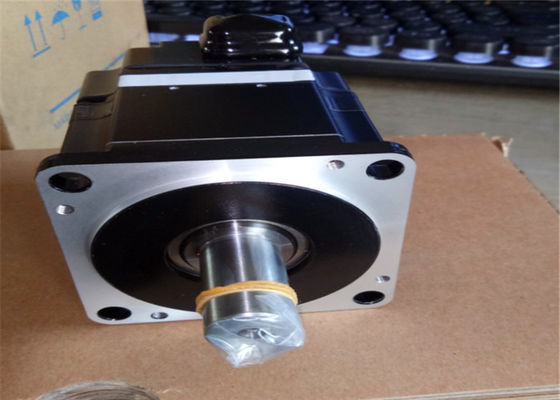 YASKAWA SGMJV-02ADA21 SIGMA5 200W AC SERVO MOTOR 1.5A 0.637N.m