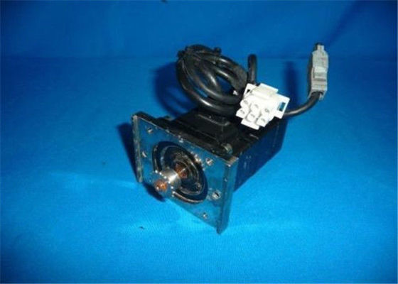 SGMPH-01AAE4C Industrial Servo Motor Yaskawa  100W 200V 0.89A AC Servo Motor C