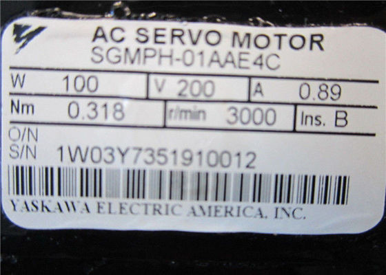 SGMPH-01AAE4C Industrial Servo Motor Yaskawa  100W 200V 0.89A AC Servo Motor C