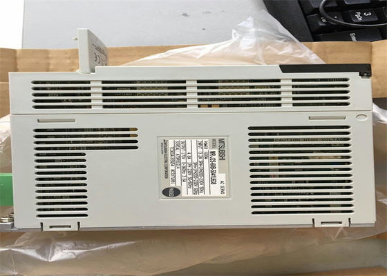MR-J2S-60B-S041U638 Mitsubishi Industrial Servo Drives 600w Servo Amplifier