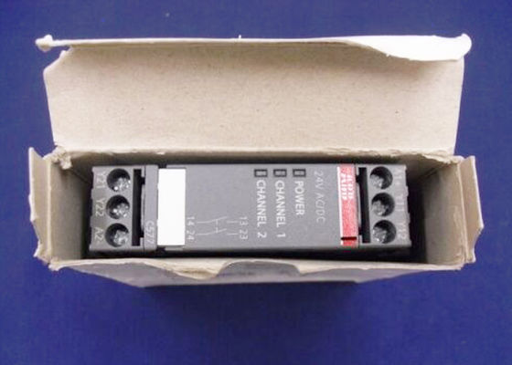C577 Protective Relay 1SAR501220R0001 Safety Switchgear Safety Relay 24VDC