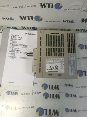 50 60HZ Industrial Servo Drives YASKAWA SGMD-02ADA-R SERVOPACK Brand New