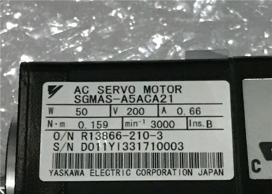 YASKAWA  SGMAH Sigma II SGMAS-A5ACA21 AC SERVO MOTOR 50W 0.66A 0.159N.m
