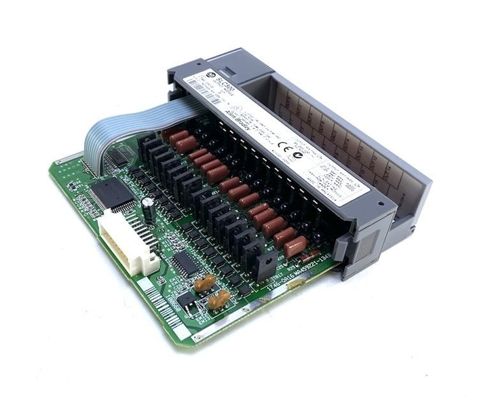 AB 1746-OA16 I/O MODULE 16 OUTPUTS 85-265 VOLT AC 370 MA BACKPLANE CURRENT LOAD