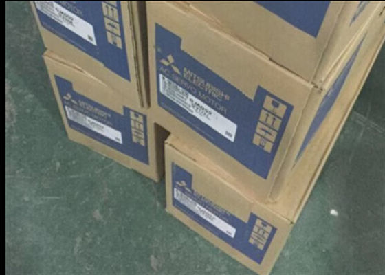 HF-SP702B AC Industrial Servo Motor Mitsubishi HF Series 7kW 2000RPM