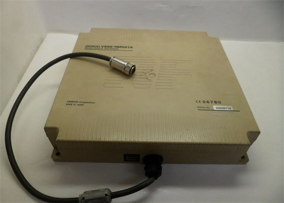 Omron V690-HMG01A ANTENNA/CONTROLLER 2.4 GHZ PLC Programmable Logic Controller