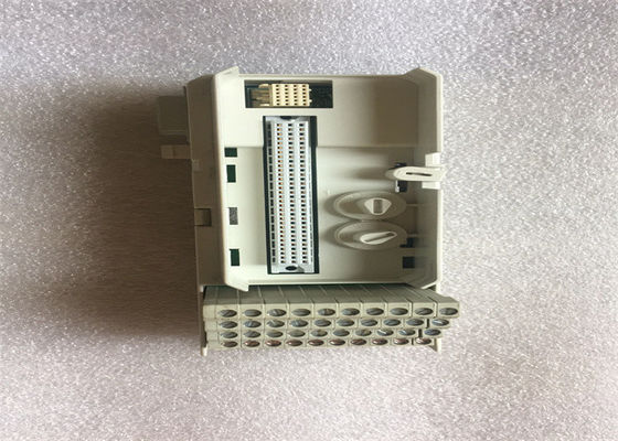 ABB TU818V1 Compact Module Termination Unit, MTU, 50V 3BSE069209R1 S800 I/O Terminal