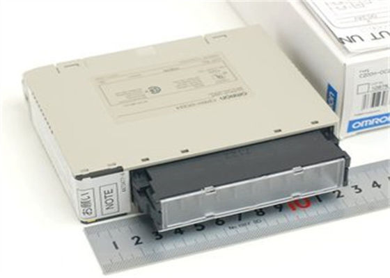 Omron C200H-0C225 OUTPUT MODULE CONTACT 2/8 AMP 250 VAC/24 VDC 16 CHANNEL RELAY OUTPUT MODULE