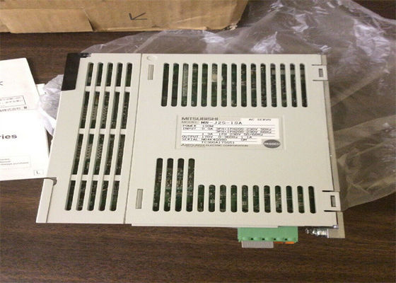 Mitsubishi 100W CNC AC Servo Drive MR-J2S-10A 170V NEW Amplifier in stock