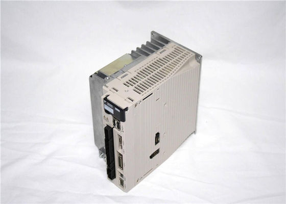 Yaskawa SGDV-3R5D11A AC 220V Servo Drive Powerful Servo Drive