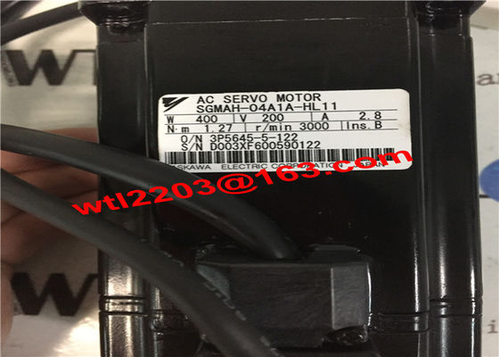 Yaskawa SGMAH-04A1A-HL11  AC Industrial Servo Motor  400W  200V