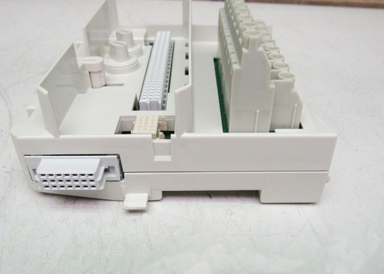 3BSE013235R1 TU831V1 Extended MTU 250V Signal Terminals S800 I/O Module