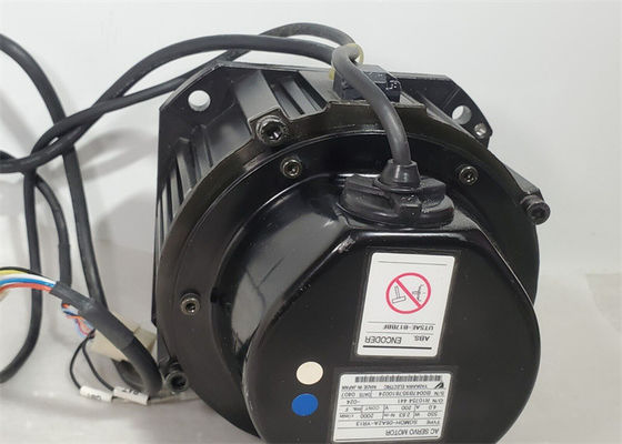 Yaskawa SGMDH-06A2A-YR13 AC Servo Motor 550 W 4.0 AMPS 2000 RPM