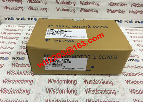 Yaskawa AC Industrial Servo Motor  SGMAH-02BAA2C  200W  200V BRAND NEW
