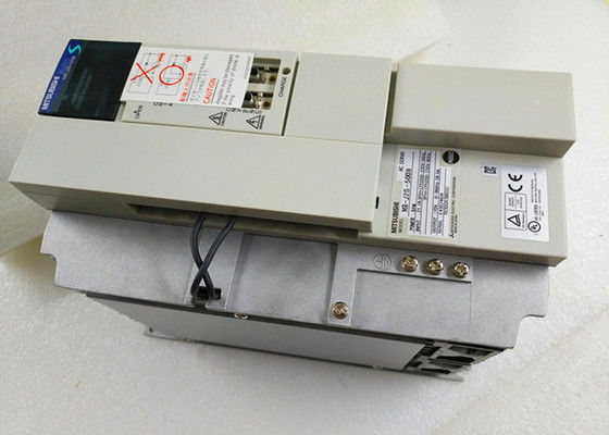 MR-J2S-700B-EG  Mitsubishi AC Servo Amplifier Industrial Drive 7KW 170V 0-360Hz 37.0A