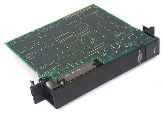 GE IC697BEM731 90-70 Series include 30 drops per channel  CPU blinking LED