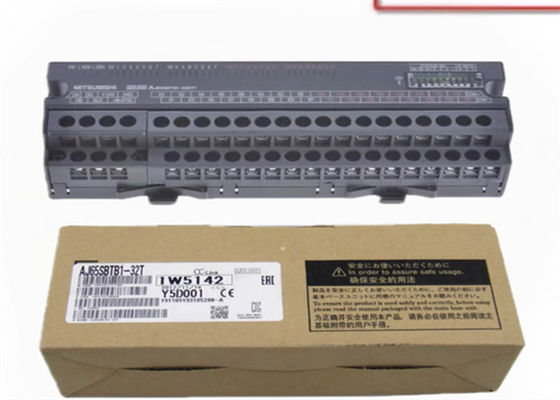 AJ65SBTB1-32T  Redundant Power Supply Module Mitsubishi 4096 points Universal model