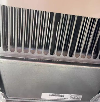 ABB ACS800-04M-0610-7+E208+E210+P901 560kW 560A 205 kg Frequency Converter 3 phase