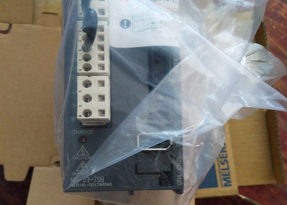 Mitsubishi Industrial Servo Drives MR-J3-70B 3.8AMP 750W 200V SSCNET 3PH Amplifier