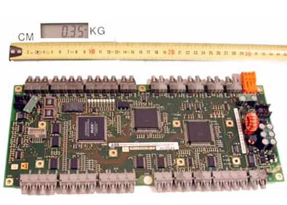 3BHE004573R0142 UF C760 BE142 Interface Board 3BHE004573R0145