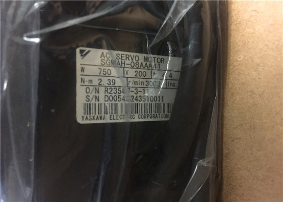 Yaskawa AC Industrial Servo SGMAH-08AAA41 750W 200Volt  3000RPM New original
