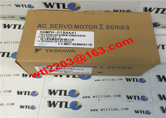 Durable Heavy Duty Servo Motor 100W 200V Yaskawa SGMPH-01BAA41 Long Lifespan