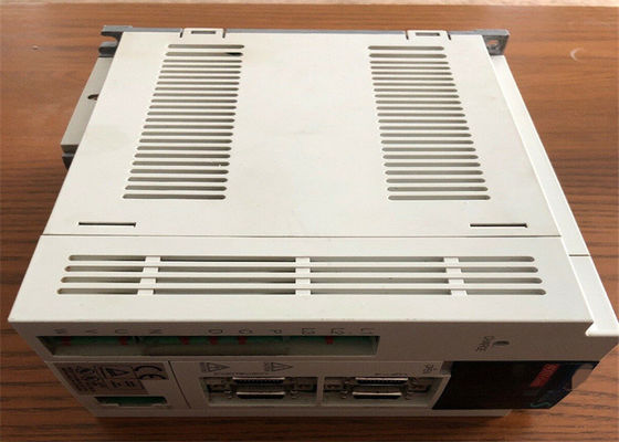 Mitsubishi Servo Drive MR-J2S-60A4 600W Industrial AC Amplifier 1.4A 380-480VAC NEW