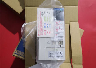 MR-J2S-40A1 Mitsubishi Electric Industrial SERVO Amplifier  400W AC Drive 170V 2.8A