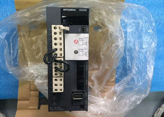 Mitsubishi Servo Driver MR-J3-70B-EE052 750W 3.8A 200V SSCNET 3 phase ac servo amplifier