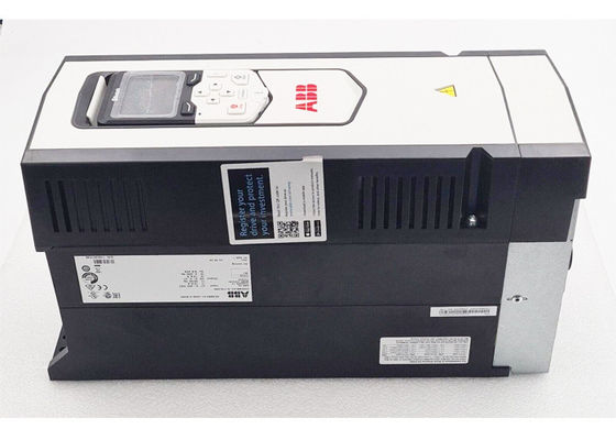 ACS880-01-12A6-3 3AUA0000107990 Wall Mounted Single Drive 5.5kW 12.9A