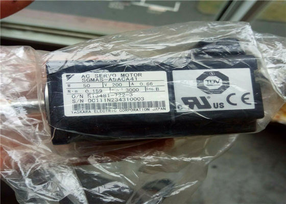 YASKAWA  SGMAH Sigma II SGMAS-A5ACA61 AC SERVO MOTOR 50W 0.66A 0.159N.m