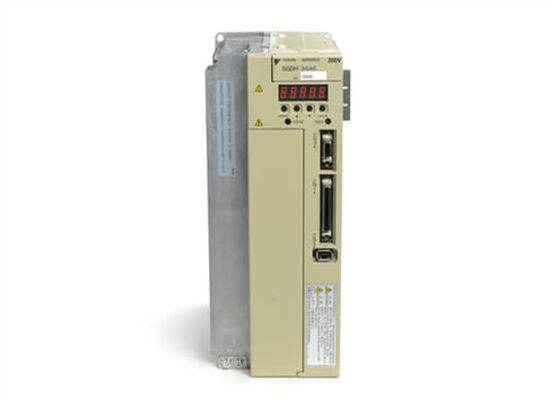 New SGDH-30AE Yaskawa Sigma II Original Servo Amplifier 0.5 KW