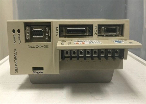Yaskawa SGD-02BH AC Industrial Servo Drives New In Original Box