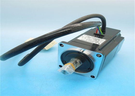Brand Yaskawa Servo Motor SGM-02B314 AC 200W New In Original Box