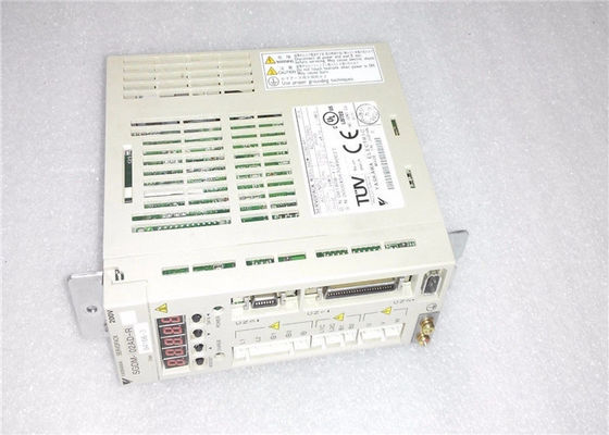 Brand Yaskawa SGDM-02AD-R New AC Servo Amplifier In Original Box