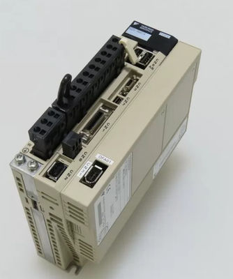 Yaskawa AC Servo Amplifier Model SGDV-180A15A Brand New In Box