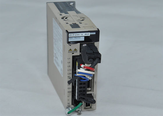 Yaskawa SGDV-1R6A15A AC Servo Amplifier 200W Brand New In Box
