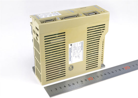 Yaskawa SGDE-02BP AC Servo Amplifier Brand New In Original Box