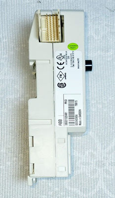 ABB TB815 3BSE013204R1 Interconnection Unit I-O Module 0.25kg
